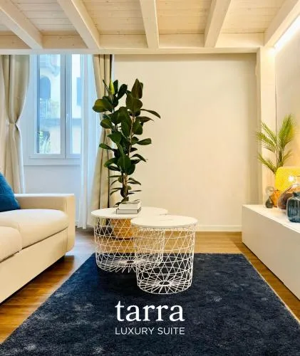 Tarra Luxury Suite photo 28