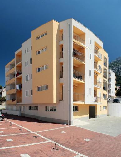 Apartment Central City