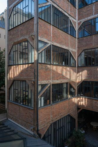 Sloth Loft Montmartre 2025 Refresh
