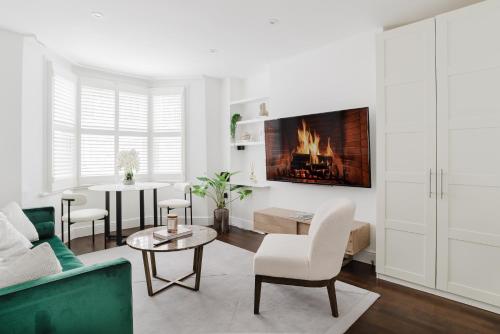 Χώρος καθιστικού στο Specious Bright Flat with Garden in Central London