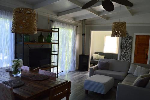 Χώρος καθιστικού στο Punta Horizonte Cabin
