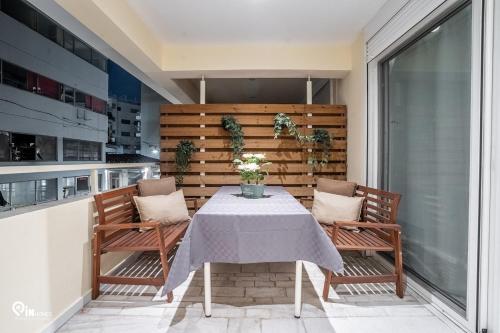 Olympian Zeus - Premium & Luxury Athenian House