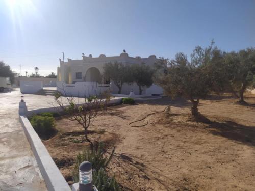 Fotografie z fotogalerie ubytování maison sans vis-à-vis avec piscine v destinaci Ḩawmat al Badawīyīn