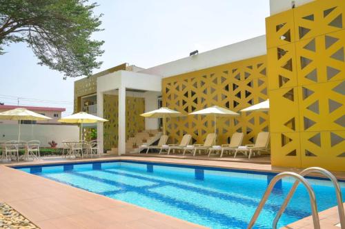 Gallery image of Reignaura at The Cabin Hotel Accra in Accra