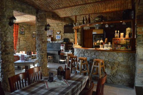 Lounge nebo bar v ubytování Restaurace a penzion U Lva