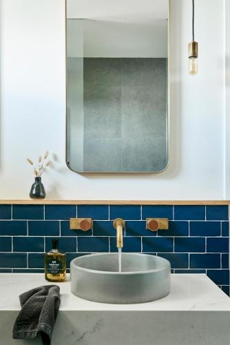 Un baño de Lon Retreat