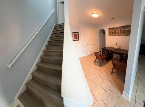 Gallery image of Family House with Jacuzzi in Charlotte