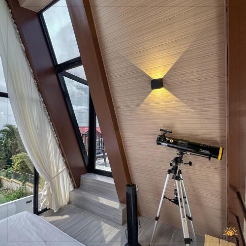 Fotografie z fotogalerie ubytování Cozy Modern A-Cabin in Tagaytay v destinaci Tagaytay