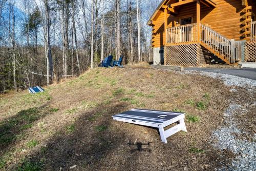 Tunnel Vision - Private with Hot Tub photo 44