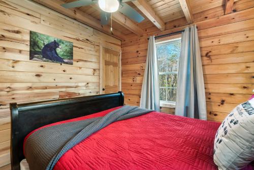 Woodland Ridge - Private 3 Bedrooms with Hot Tub photo 17