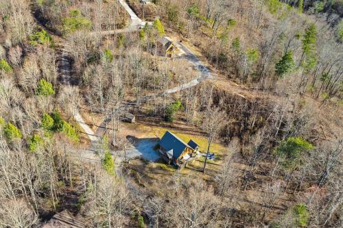 Woodland Ridge - Private 3 Bedrooms with Hot Tub photo 46