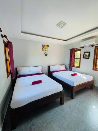Gallery image of Bamboo Bungalow in Kampot