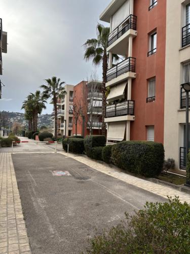 Photo de la galerie de l'établissement Nice St Isidore - Stadium, à Nice