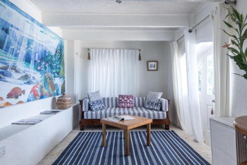 Zona de estar de Bananaquit House - Soufriere