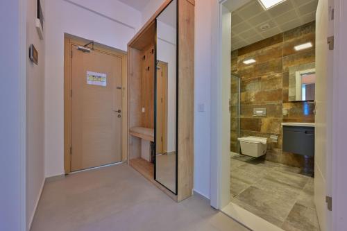 Bilik mandi di Hİ LİFE suites