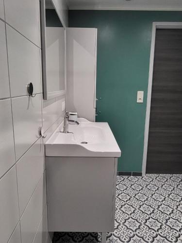 Koupelna v ubytování Chambre d'hôtes l'Heure Bleue