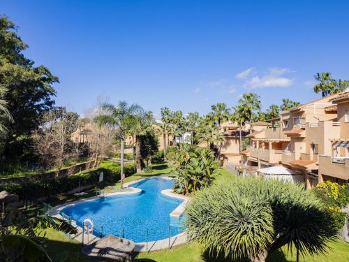 Cubo's Cabopino Beach Marbella Apartment