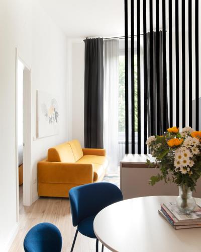 Cavour FillYourHomeWithLove Design Apartment