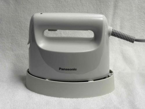 a white toaster sitting on top of a table at X wave Funabashi in Funabashi