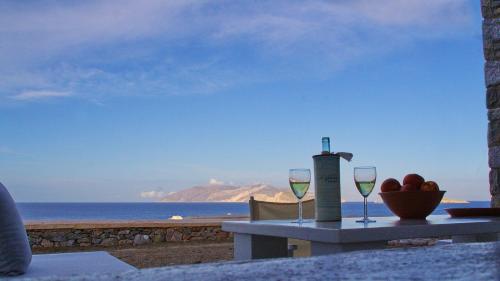Folegandros Villas Beachfront