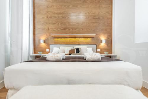 Artistic and Spacious Apartment by REMS photo 3