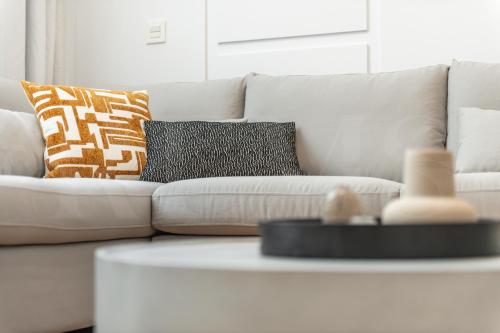 Artistic and Spacious Apartment by REMS photo 27
