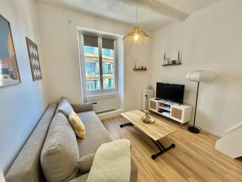 Le Cocon du Vieux Port - Studio neuf tout confort en plein centre ville - Place aux Huiles