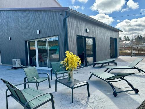 Gîte spacieux à Sanchey près du lac, sauna, jeux, proche nature - FR-1-589-801