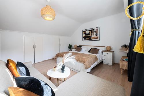 Apartment Ira