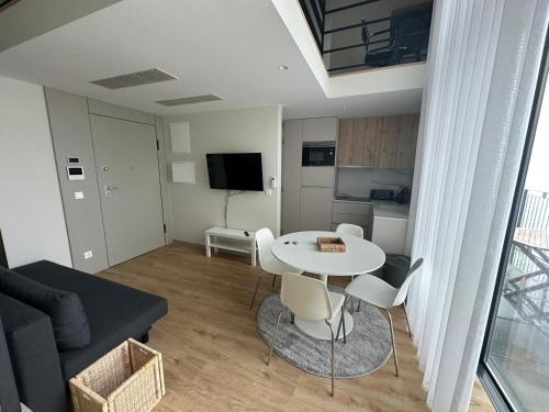 NEW Douro 901 Mezzanini with parking