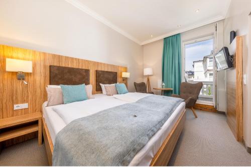 Strandhotel zur Promenade photo 45