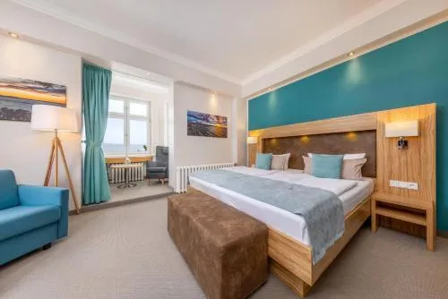 Strandhotel zur Promenade photo 5