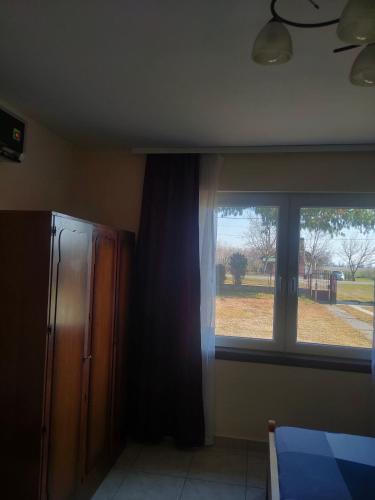 Φωτογραφία από το άλμπουμ του Little village house σε Káty