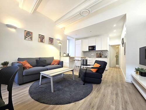Le Sarrail - Appartement 2 à 4 personnes - 1 chambre double séparée - 5 min à pied de la gare et centre ville