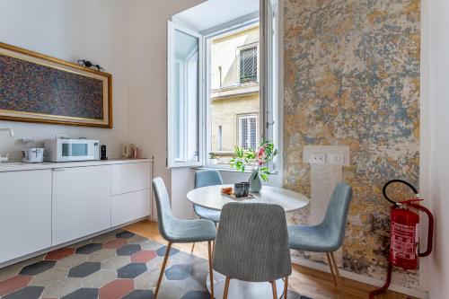 iFlat New Boutique Apartment in Rome's Heart
