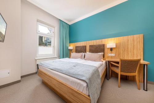 Strandhotel zur Promenade photo 64