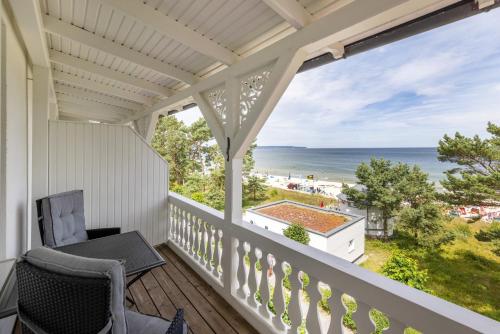 Strandhotel zur Promenade photo 60