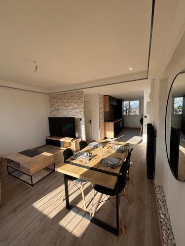 New, bright apartment