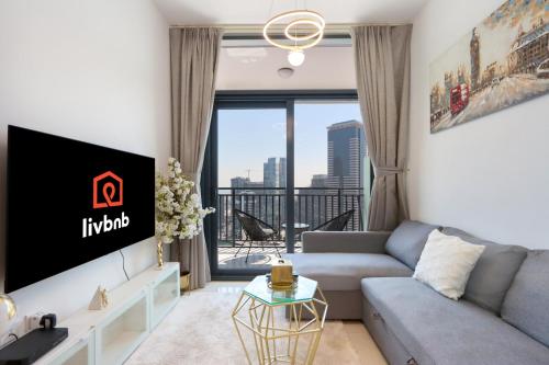 Canalfront Gem 1BR in Zada Tower by Livbnb