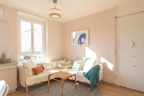 #25 2BDR Port, 5min from the Old Town Balcony, AC&WIFI