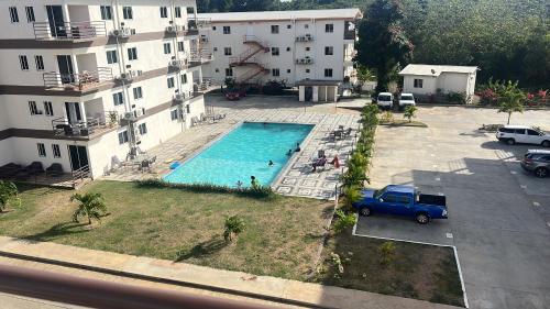 Πισίνα στο ή κοντά στο 4B Holiday Haven
