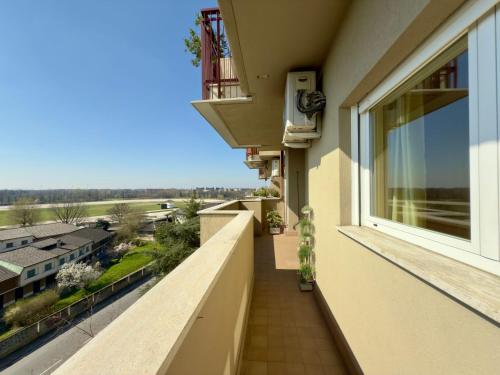 Homeby, Casa Cartesio