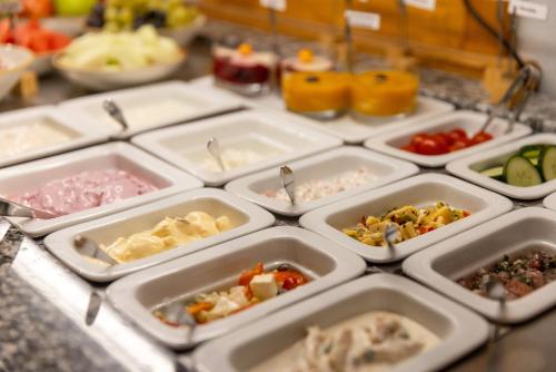 Jídlo v hotelu nebo okolí