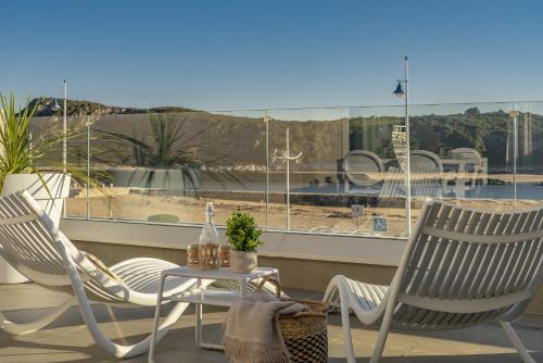 Alojamientos Turísticos Puerto de Suances junto a la playa, terraza y garaje privado