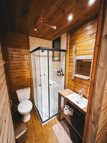 Ένα μπάνιο στο Into The Wild Cabin