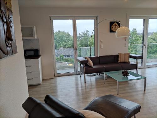 Η κουζίνα ή μικρή κουζίνα στο Luxuriöse, große Wohnung mit Parkblick