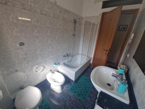 Ένα μπάνιο στο Deluxe Room a Tor Vergata Roma