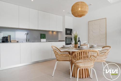 VIVI Homes - Casa Oceana