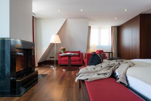 Postel nebo postele na pokoji v ubytování Bad Horn - Hotel & Spa