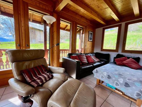 Chalet Alpin au calme avec WIFI et parking à Samoëns - FR-1-624-10